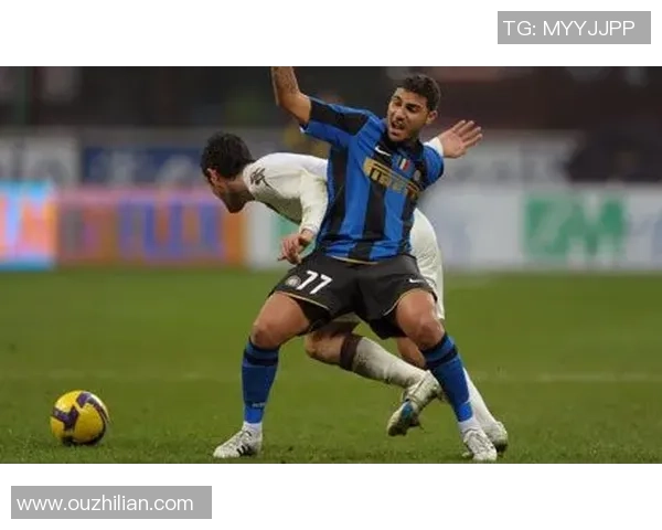 足球明星安德拉德的传奇之路与辉煌成就揭秘