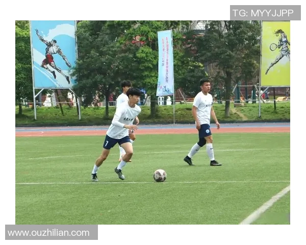 足球明星飞哥来了带你领略绿茵场上的激情与荣耀